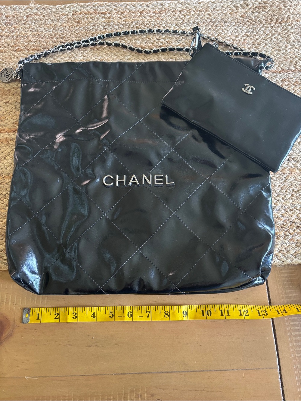 Quilted patent leather bag - Picture 5 of 6